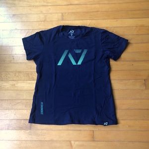 A7 Bar Grip TShirt Women’s Size XL